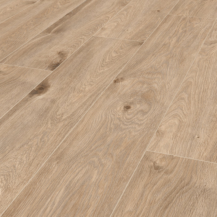 Granada Oak 12mm AC5 Aqua Laminate Flooring