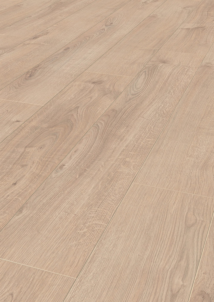 Geneva Oak 12mm AC5 Laminate Flooring laminate flooring detail