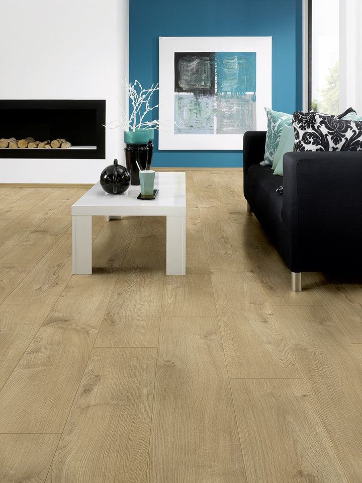 Barnyard Oak 12mm AC5 Laminate Flooring laminate flooring detail