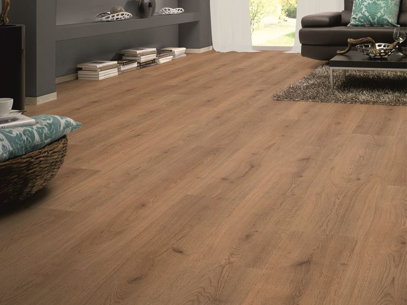 6Mm Basic Trend Oak Nature - 2.921M2 Pk - Ac3 - Pr Surface Finish - 6 X 193 X 1376Mm
