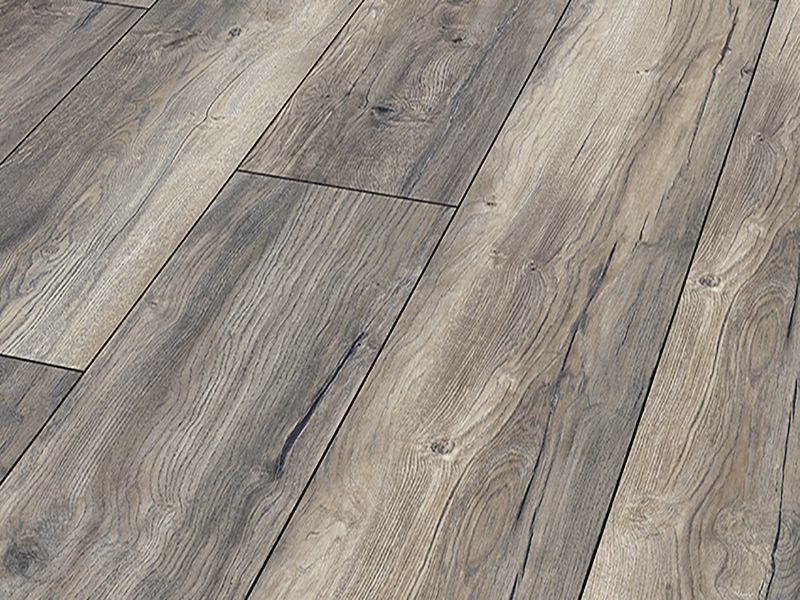 8Mm Exquisit Plus Wide 4V Barn Oak - 2.694M2 Pk - Ac4 - Er Surface Finish - 8 X 244 X 1380Mm