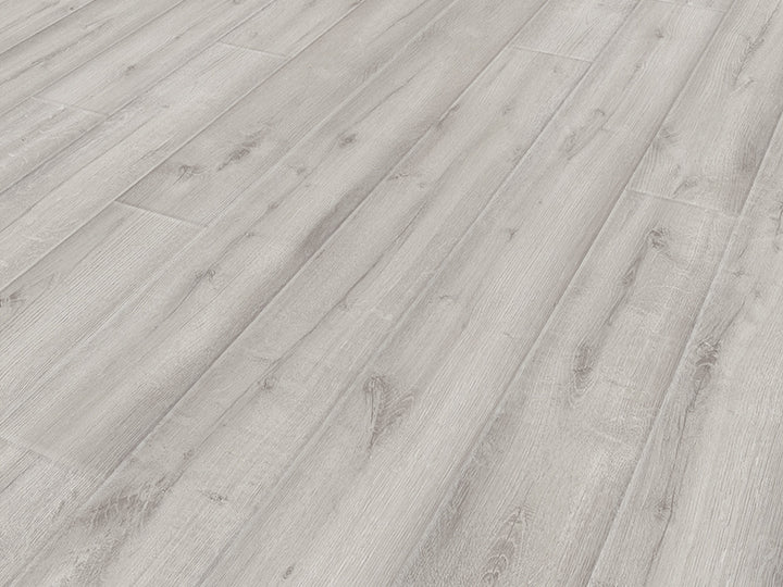 8Mm Living 4V Viento Oak - 2.4M2 Pk - Ac4 - Eg Surface Finish - 8 X 193 X 1383Mm
