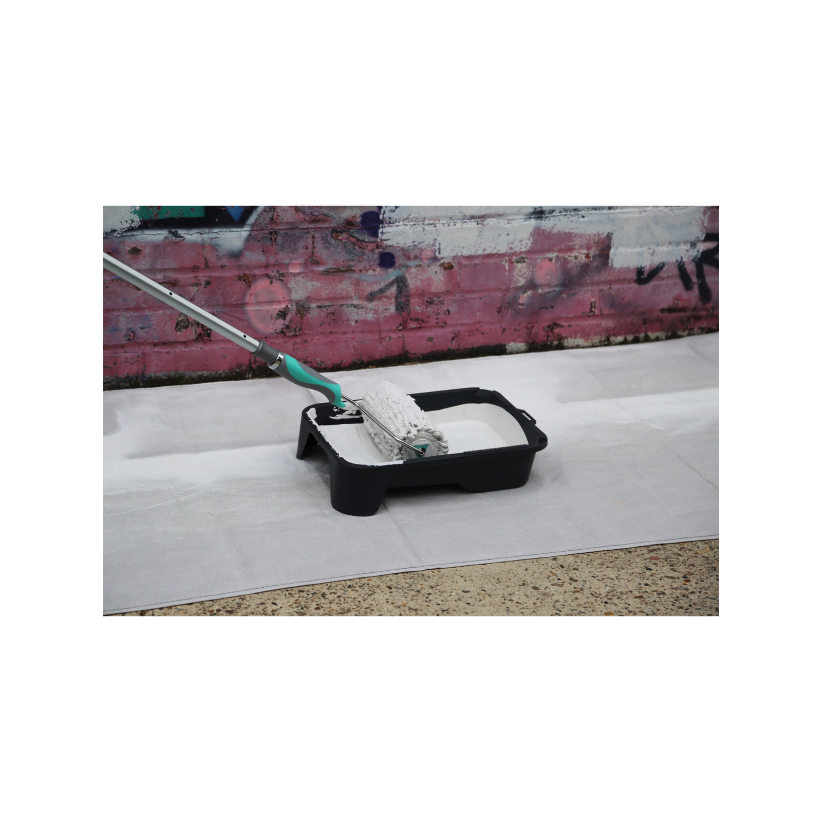 Axus Decor - Captain Chunk Roller, Onyx Series (9" / 230mm, 38mm core) - Paint Application By Roller Dynamite Hardware