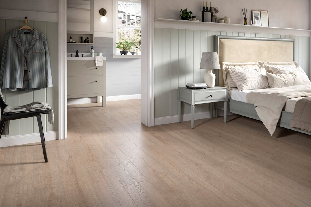 Turin Oak Aqua 8mm AC5 Laminate Flooring