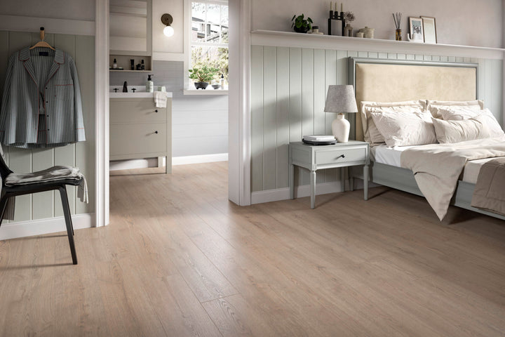 Turin Oak Aqua 8mm AC5 Laminate Flooring
