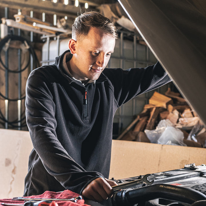 Half Zip Overhead Fleece -Black - Dynamite Hardware