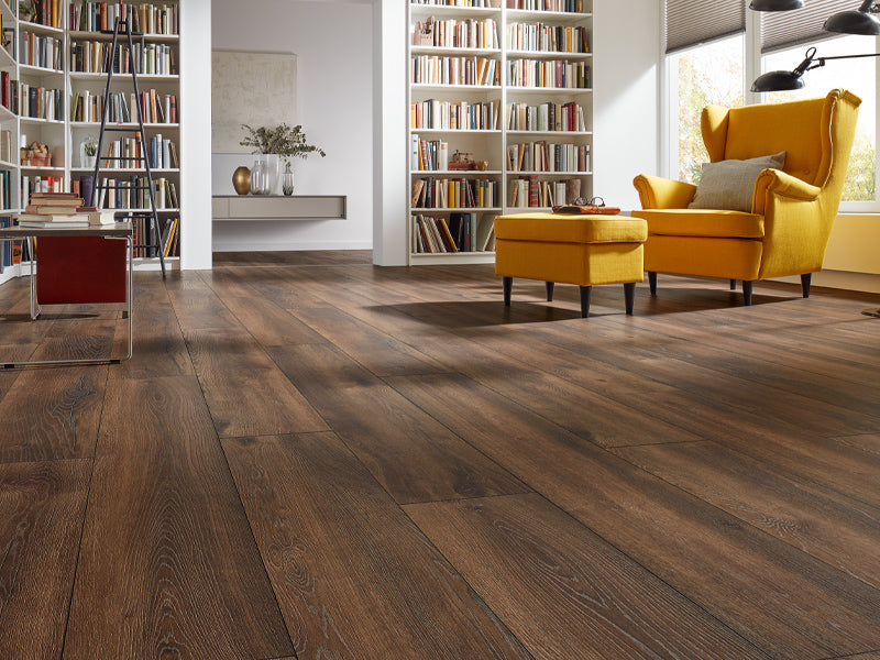 8Mm Exquisit Plus Wide 4V Pettersson Oak Dark - 2.694M2 Pk - Ac4 - Er Surface Finish - 8 X 244 X 1380Mm