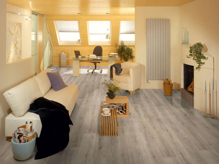 8Mm Excel 4V Trend Oak Grey - 2.131M2 Pk - Ac4 - Wg Surface Finish - 8 X 193 X 1380Mm