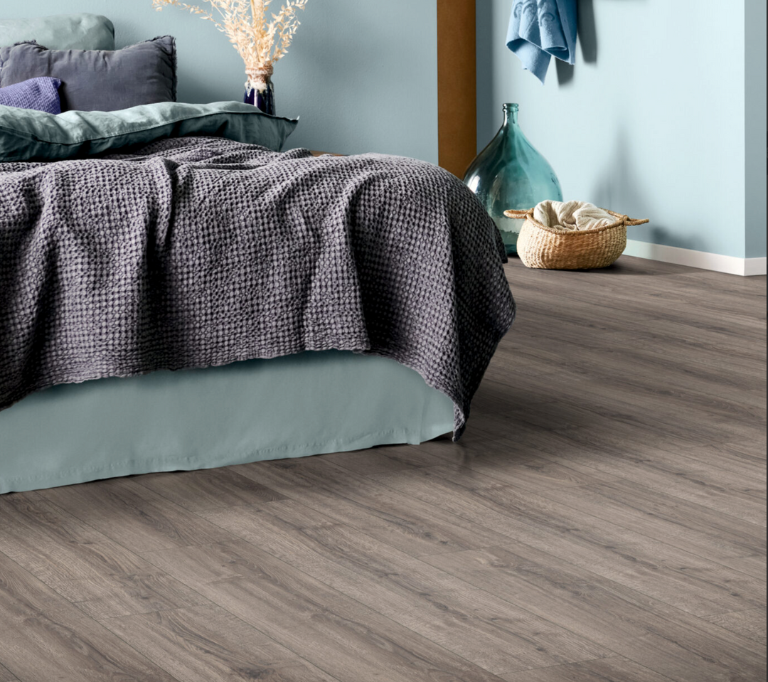 Grey Sherman Oak Aqua 8mm AC5 Laminate Flooring