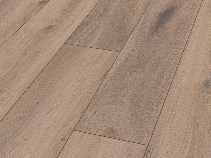 8Mm Dynamic Plus 4V Wells Oak - 2.131M2 Pk - Ac4 - Er Surface Finish - 8 X 193 X 1380Mm