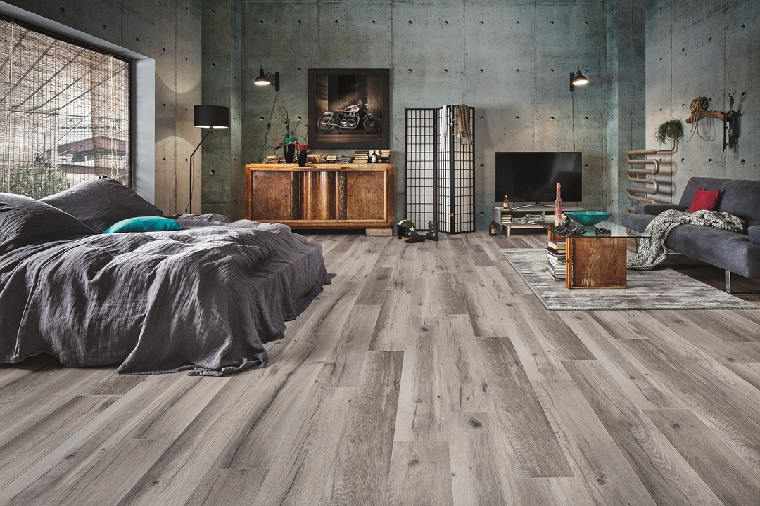 Wilderness Oak Long Plank Aqua Plus 12mm AC5 Laminate Flooring laminate flooring detail