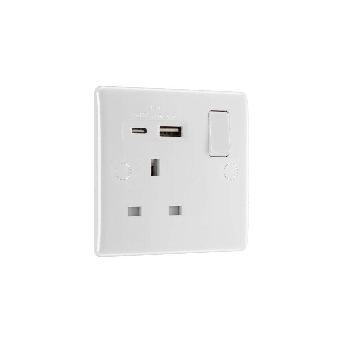 Single Switched Socket 13A with USB-A & USB-C 18W – Rounded Edge White – BG 821UAC18-01 angled view
